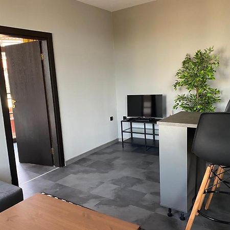 Nobel Private Vip Apartments Pantai Sunny Luaran gambar