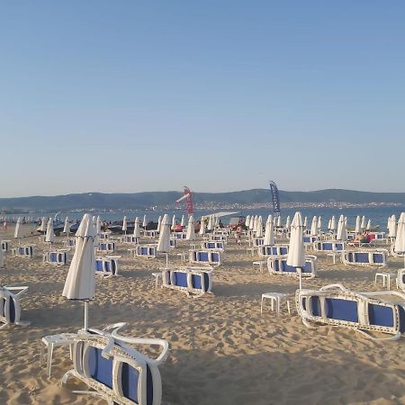 Nobel Private Vip Apartments Pantai Sunny Luaran gambar
