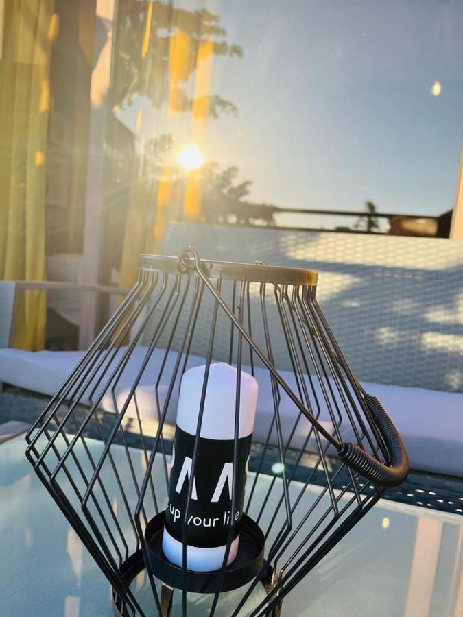 Nobel Private Vip Apartments Pantai Sunny Luaran gambar